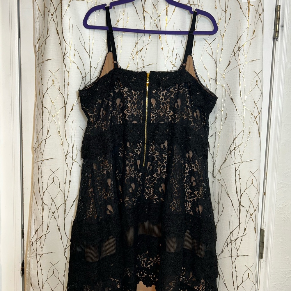 City Chic Black Lace Overlay Dress w/adjustable straps - Picture 2 of 6